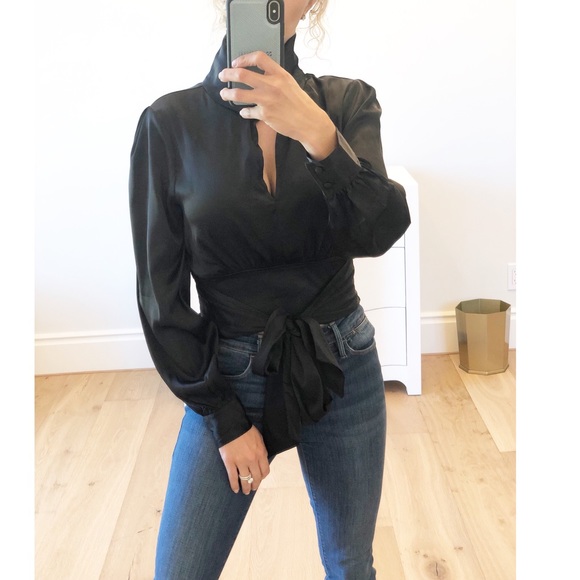 MILAN Black Cropped Keyhole Mock Tie Blouse - Picture 8 of 12